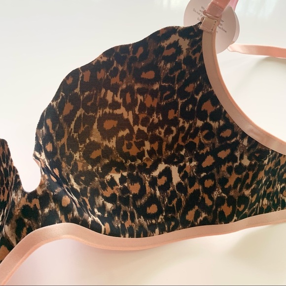 🌸New🌸 B Wowd Scalloped Contour Underwire Push Up Bra 36DD NWT - Picture 7 of 9